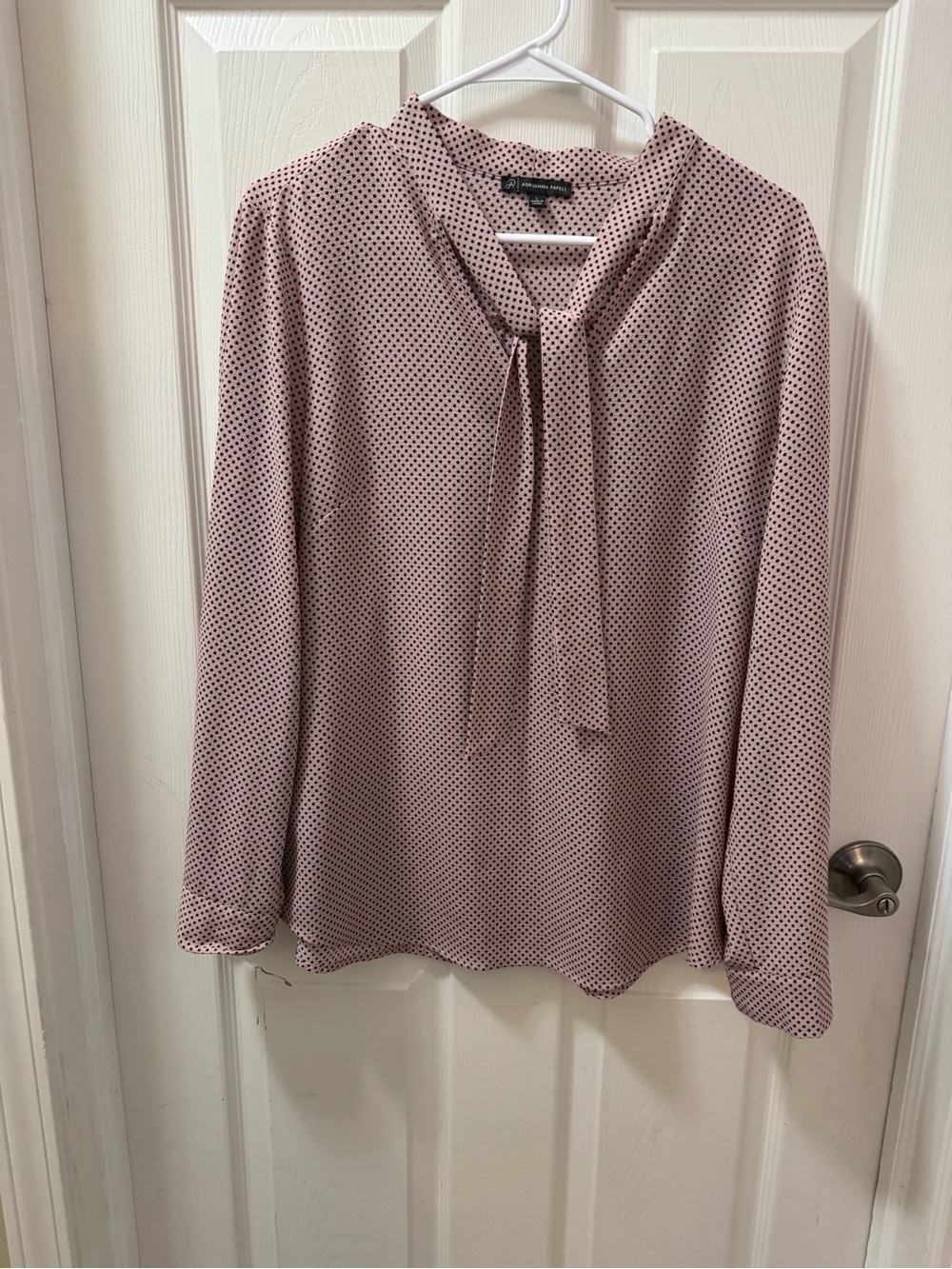Adrianna Papell Neck Tie Polka
Dot blouse Size L